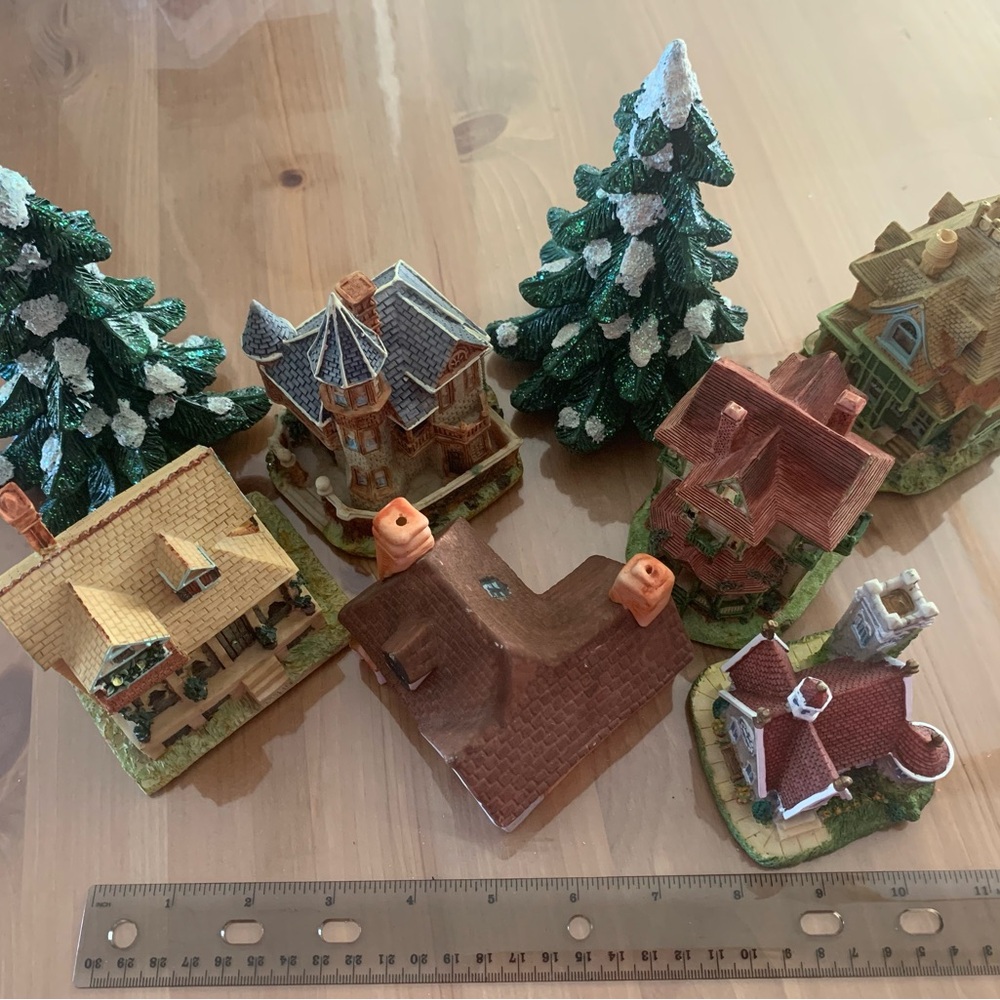 Charming Holiday Village Set with Snowy Trees